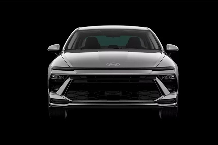 Bằng việc bổ sung phiên bản hybrid giá rẻ và phiên bản thể thao tiện nghi, Hyundai cho thấy cách tiếp cận linh hoạt để giữ vững thị phần sedan vốn đang dần bị lấn át bởi SUV.