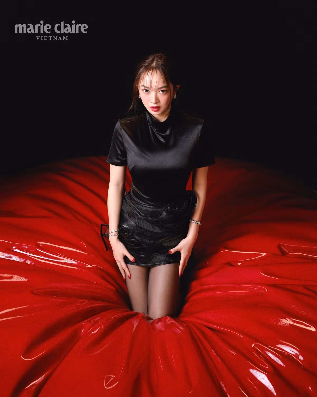 Không còn là cô gái tuổi teen ngày nào, Kaity Nguyễn giờ đây toát lên vẻ đẹp trưởng thành, nữ tính và có chiều sâu.