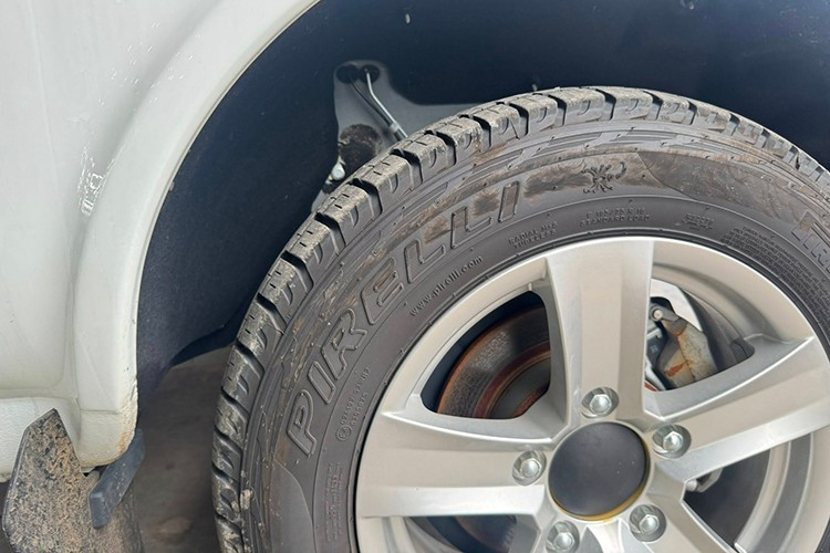 Điểm nhấn của Lada Niva Legend 2024 nằm ở hệ thống chống bó cứng phanh ABS. Vào hồi giữa năm 2022, mẫu xe này từng bị cắt bỏ hệ thống ABS cũng như túi khí sau xung đột leo thang giữa Nga và Ukraine.