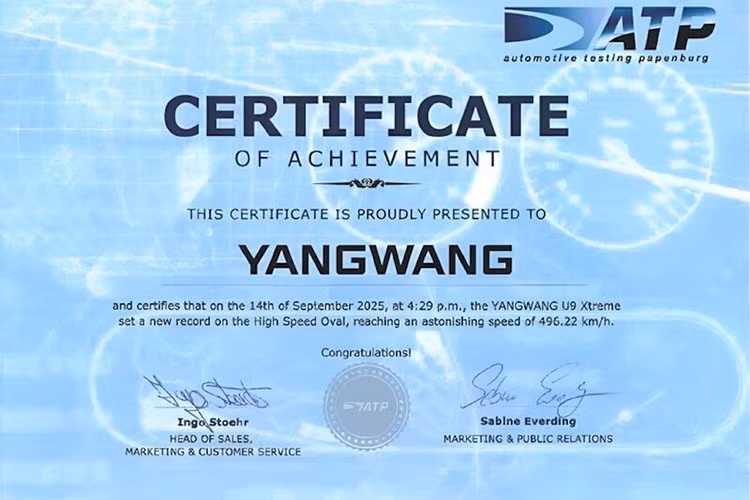 U9 Xtreme đã vượt qua kỷ lục 490,5km/h của Bugatti Chiron Super Sport 300+. Cho đến nay, Jesko Absolut của Koenigsegg mới chỉ có số liệu mô phỏng đạt ngoài 500km/h, mặc dù nó đã lập kỷ lục 0-400-0km/h vào tháng 8/2025.