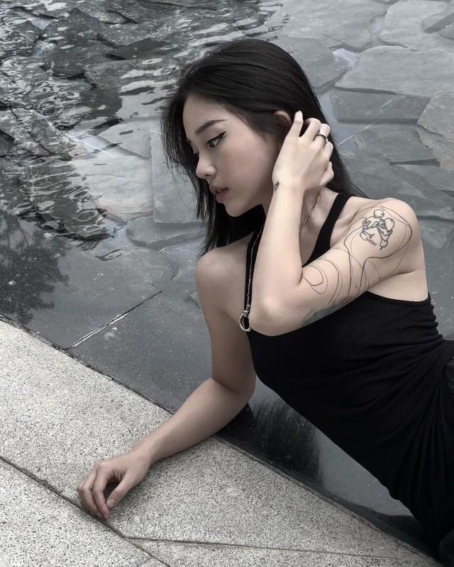 Theo nhận xét của nhiều người, đây không chỉ là một sản phẩm giải trí đơn thuần, mà còn là lời tuyên bố mạnh mẽ về sự trưởng thành và khao khát thể hiện bản thân của Linh Ngọc Đàm.