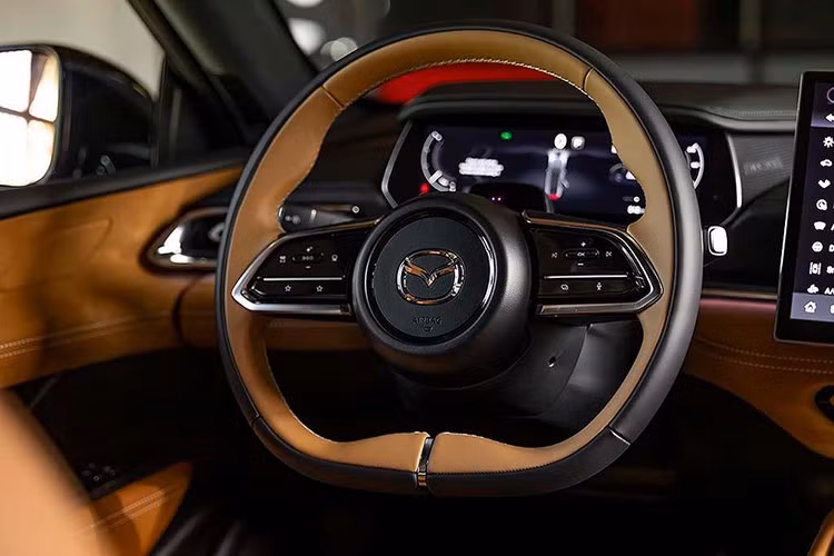 Trở lại xứ sở chuột túi, Mazda Úc vừa công bố mẫu xe điện hoàn toàn mới đã được bật đèn xanh để giao hàng nội địa và sẽ gia nhập dòng sản phẩm tại Úc vào khoảng giữa năm sau.