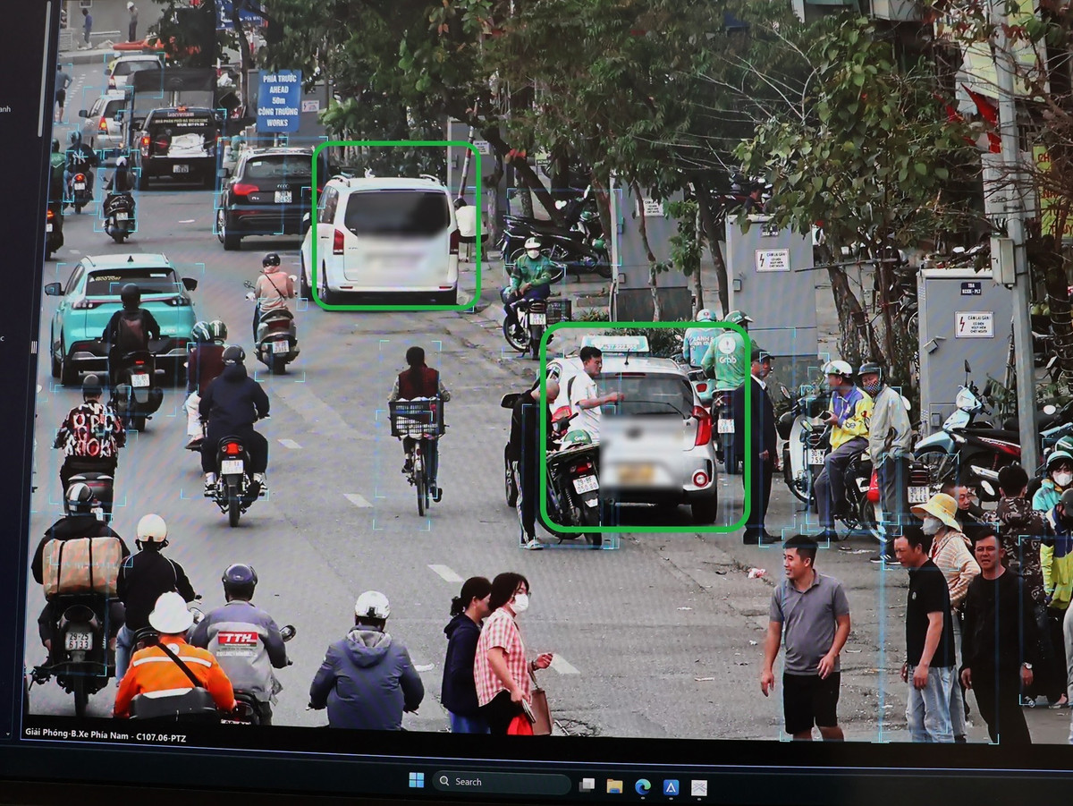 Hình ảnh được ghi lại từ camera AI trên đường Giải Phóng - Hà Nội. Ảnh: Fanpage Công an TP Hà Nội.