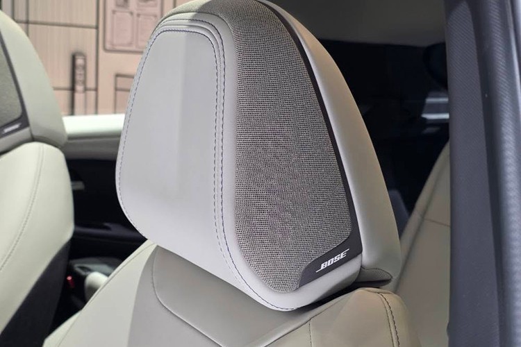 View - Ch tiết Nissan LEAF 2026 - xe SUV điện công nghệ từ 897 triệu đồng | Báo Tri thức và Cuộc sống - TIN TỨC PHỔ BIẾN KIẾN THỨC 24H