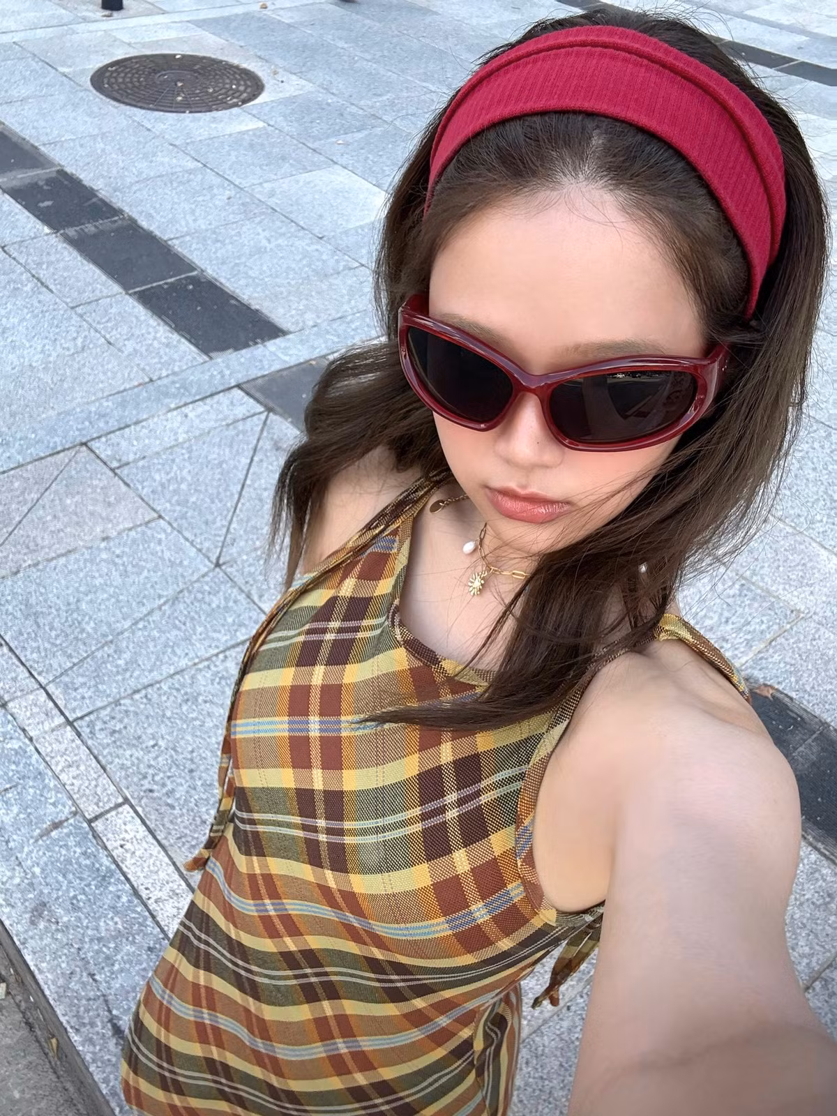 Đến giai đoạn 2020–2023, Linh Ka trở thành cái tên quen thuộc trong lĩnh vực KOL, quảng cáo thời trang, lookbook. Nhờ sở hữu gương mặt đẹp, thần thái thay đổi và phong cách thời trang đa dạng, cô được nhiều nhãn hàng lựa chọn.