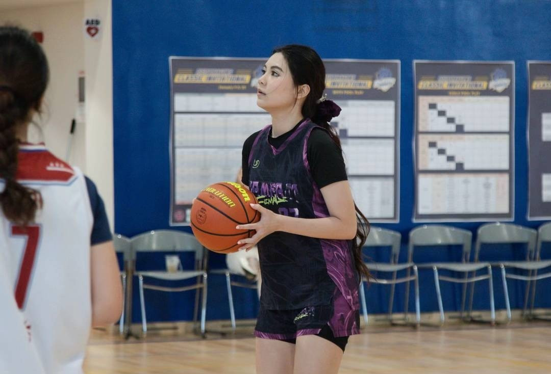 Sự nghiêm túc và kỷ luật trong thể thao giúp Hạt Dẻ rèn luyện thể lực bền bỉ, tinh thần đồng đội cũng như khả năng vượt qua áp lực.