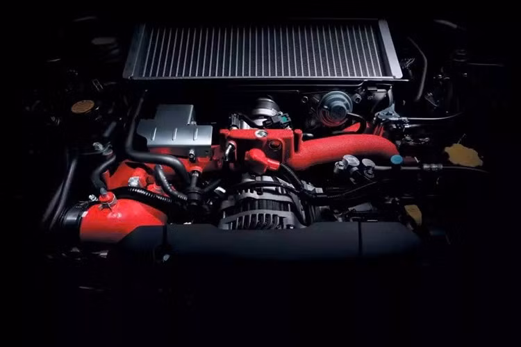 Vì được phát triển từ BRZ tS, BRZ Series.Yellow không có tùy chọn hộp số tự động biến mô. Như thường lệ, động cơ boxer bốn xi-lanh hút khí tự nhiên 2,4 lít tạo ra công suất đáng nể 228 mã lực ở mức công suất tối đa.