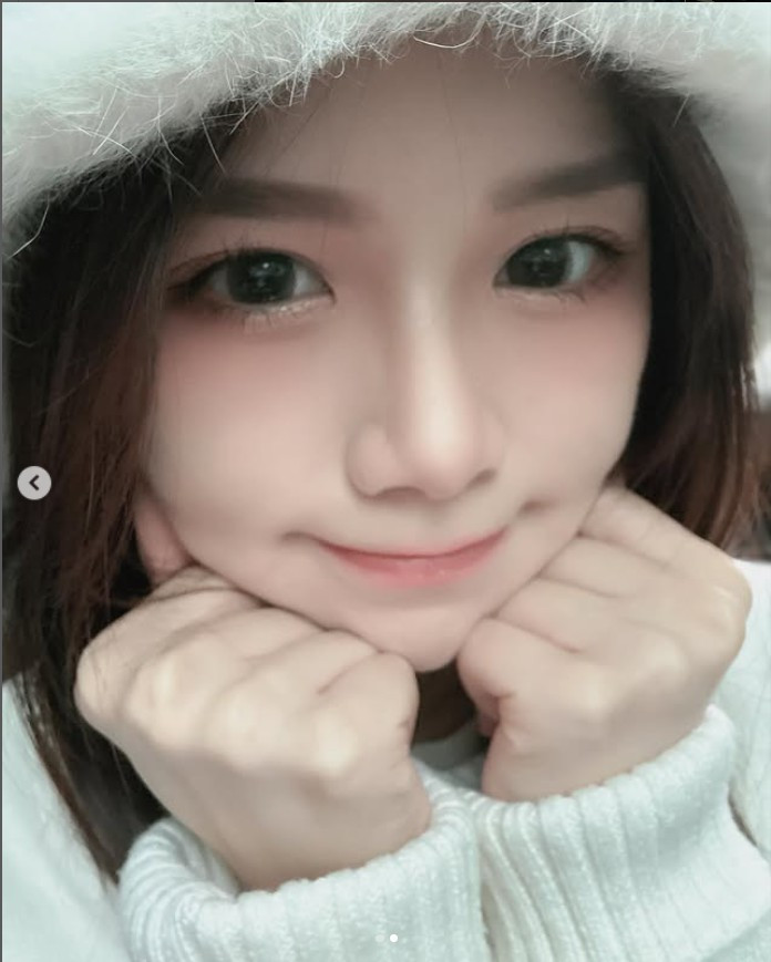 Cuối cùng, nữ streamer gửi lời cảm ơn đến tất cả những khán giả từng đồng hành cùng mình trong suốt chặng đường livestream. Ảnh: Weibo nhân vật