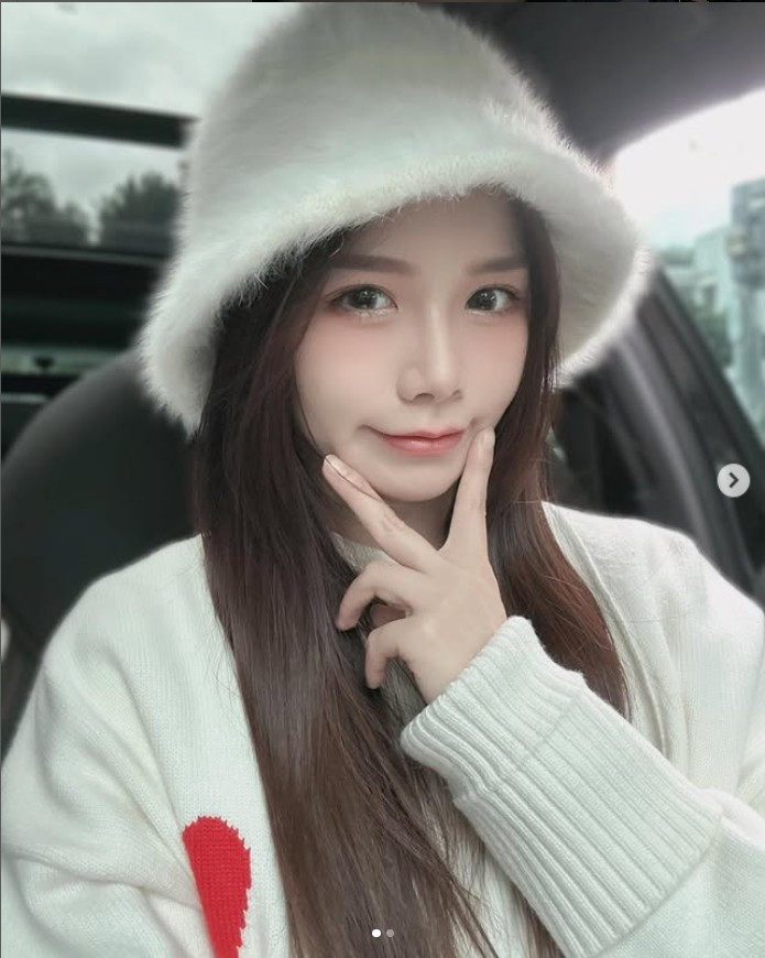 Thanh Thanh cho biết, đây không phải là một quyết định bồng bột, mà là kết quả của thời gian dài suy nghĩ. Livestream là công việc cô gắn bó lâu nhất, nên khi dừng lại, đã có lúc cô thấy mình chẳng còn gì.