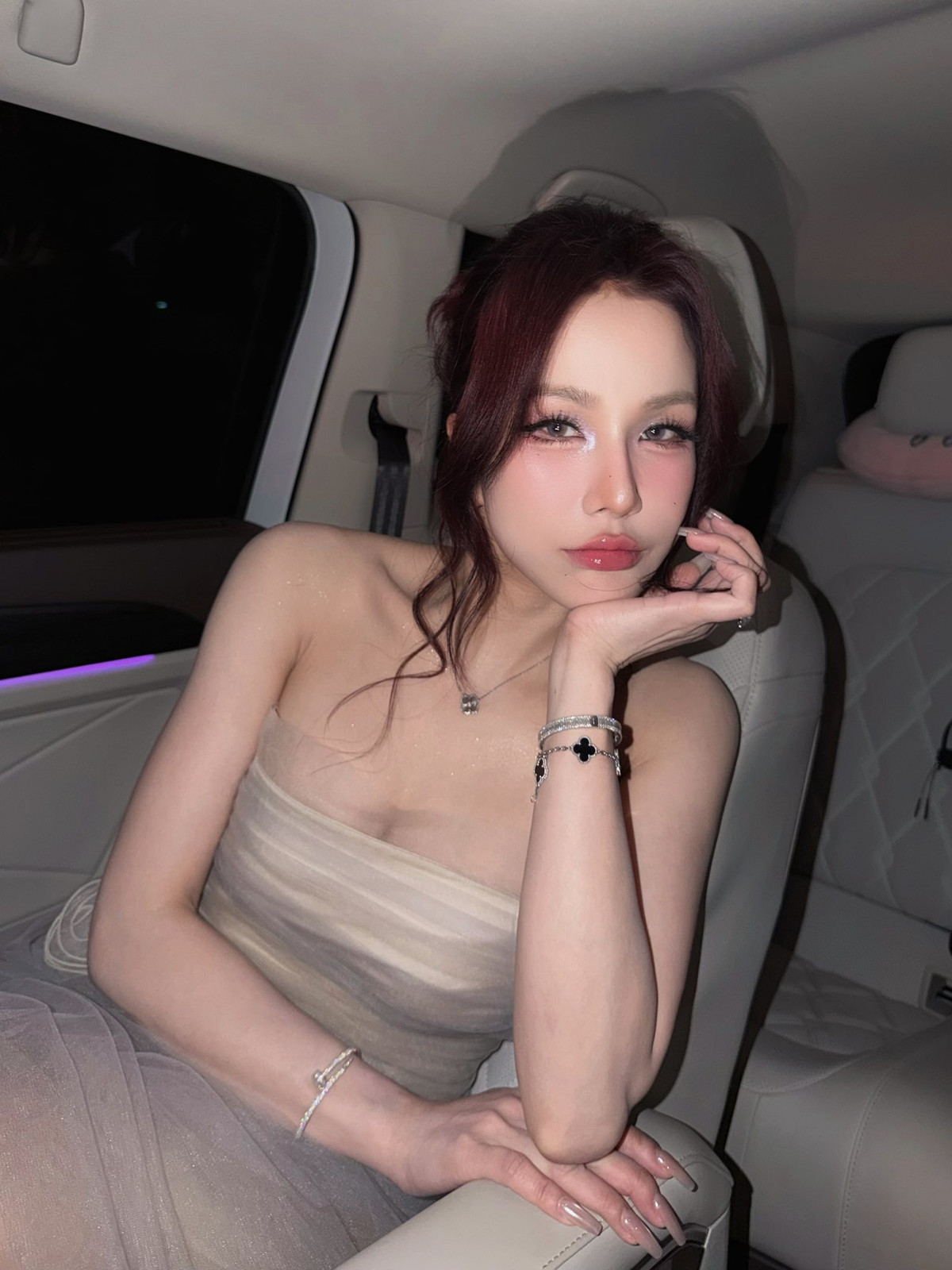 Những năm gần đây, Diệp Lâm Anh tiếp tục được chú ý khi tham gia chương trình Chị đẹp đạp gió rẽ sóng, đặc biệt là trong đội hình nhóm LUNAS. Song song với nghệ thuật, cô còn hoạt động mạnh mẽ trong lĩnh vực kinh doanh, livestream bán hàng và được xem là một trong những nghệ sĩ thành công khi chuyển hướng sang thương mại.