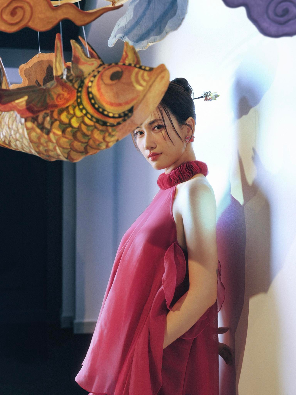 Thành công này tiếp tục được khẳng định khi Phương Anh Đào vừa nhận Giải Nữ diễn viên chính xuất sắc tại Liên hoan phim Việt Nam, minh chứng cho thực lực diễn xuất ngày càng chín muồi.