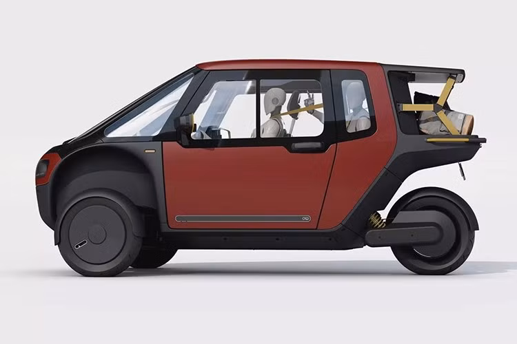 Sức mạnh của Cixi Vigoz là hệ thống đạp không xích PERS, cho phép người điều khiển sử dụng chân để tăng tốc hoặc phanh tự nhiên hơn. Lực cản bàn đạp có thể tùy biến phù hợp sở thích của người lái. Xe điện 3 bánh trang bị gói pin dung lượng 22 kW đặt dưới sàn xe, phạm vi di chuyển tối đa 160 km.