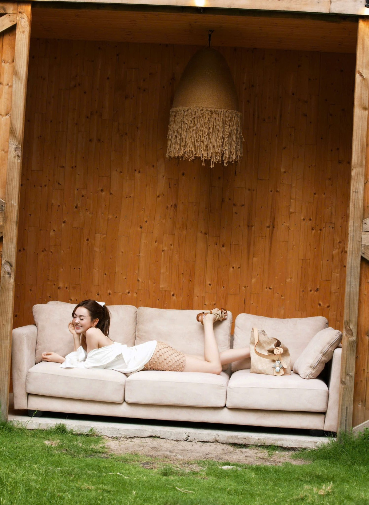 Nhiều ý kiến cho rằng vóc dáng hiện tại của nữ doanh nhân là kết quả của việc duy trì lối sống kỷ luật, chú trọng chăm sóc bản thân sau những biến cố trong cuộc sống.