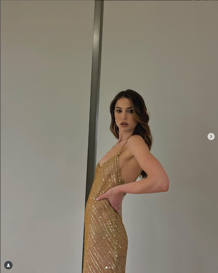 Phong cách của Eve Jobs cũng là hình mẫu của nhiều phụ nữ trẻ tuổi, độc lập và hết mình vì đam mê.