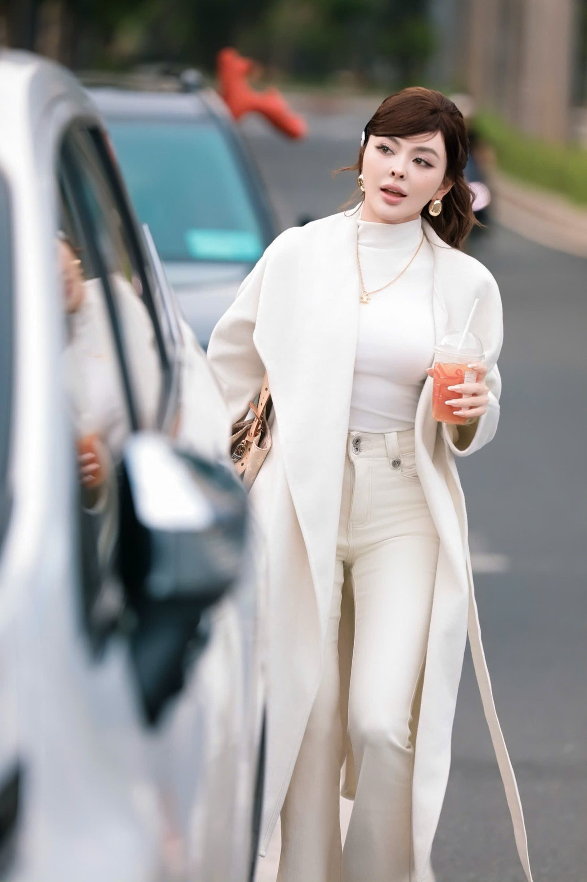 Sau khi trở lại đời sống thường nhật, Trang Nemo tiếp tục hoạt động kinh doanh, livestream bán hàng và tương tác với khách hàng trên mạng xã hội. Hình ảnh của cô hiện nay cho thấy sự trở lại khá mạnh mẽ, với phong cách thời trang nổi bật và cách xây dựng hình ảnh cá nhân gây tranh luận nhưng vẫn thu hút sự chú ý.