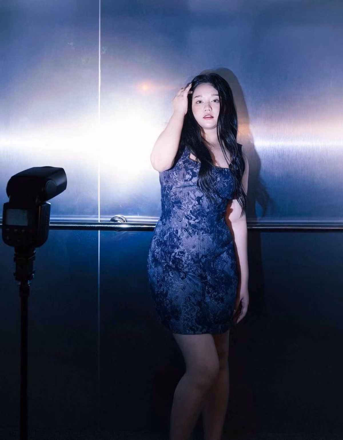 Trúc Anh cho biết đang tích cực tập luyện và ăn uống lành mạnh để lấy lại vóc dáng. Từ 83 kg, cô giảm còn gần 67 kg, còn thừa 20 kg để bằng số cân thời trước.