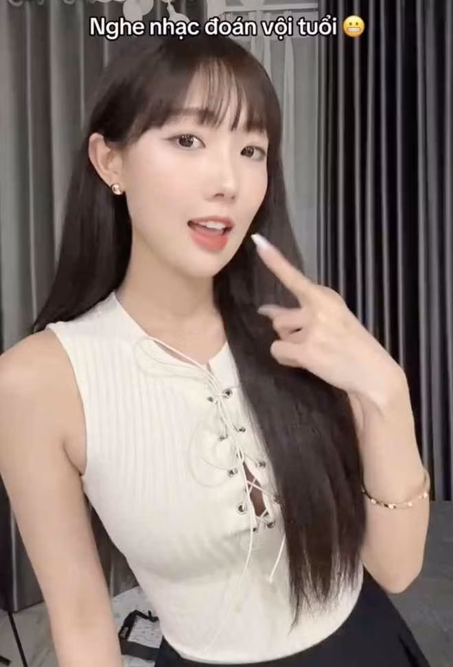 Có thể thấy, thay vì tạo cảm giác xa lạ, diện mạo mới của Yuna Vũ lại nhận được sự ủng hộ nhiệt tình từ cộng đồng mạng.