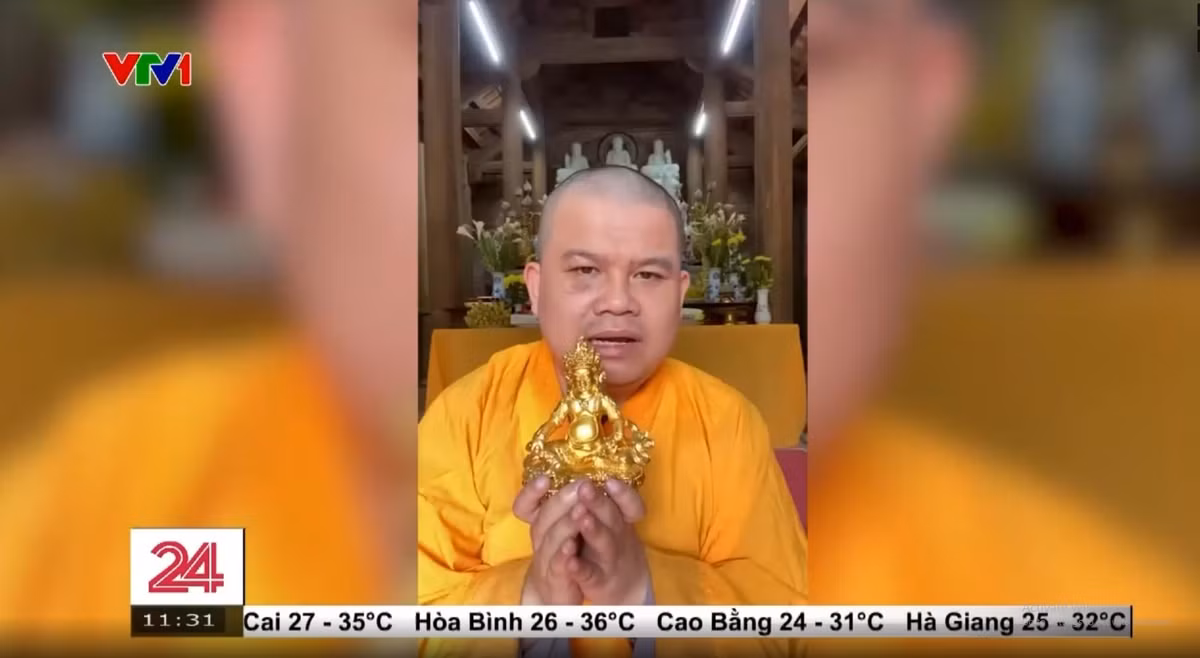 Thực tế, màn trò chuyện này được VTV24 dàn dựng dựa trên các đoạn video có sẵn của sư thầy trong những buổi livestream hoặc clip đã đăng tải trên TikTok. Song vì nội dung có phần dí dỏm, hài hước nên không ít cư dân mạng đã thả tim rần rần và bàn luận rôm rả.
