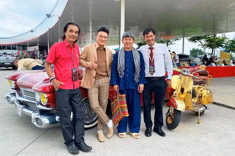 Vietnam Scooters Fest 2026 - 80th Anniversary Vespa &amp; Friends 1946 - 2026 đã chính thức diễn ra trong hai ngày 8 và 9/8/2026 Sự kiện diễn, quy tụ hàng trăm tín đồ đam mê đến từ cộng đồng chơi scooter cùng nhiều mẫu xe cổ, xe sưu tầm từ nhiều thế hệ.