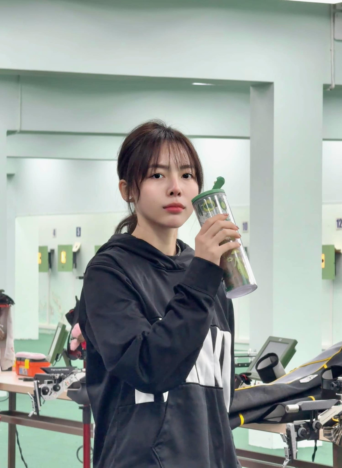 Ngoài những lúc trên thao trường hay tại các giải đấu, hình ảnh đời thường của Phí Thanh Thảo cũng nhận về nhiều lời khen ngợi bởi nhan sắc xinh đẹp, nụ cười tươi tắn, trong sáng.