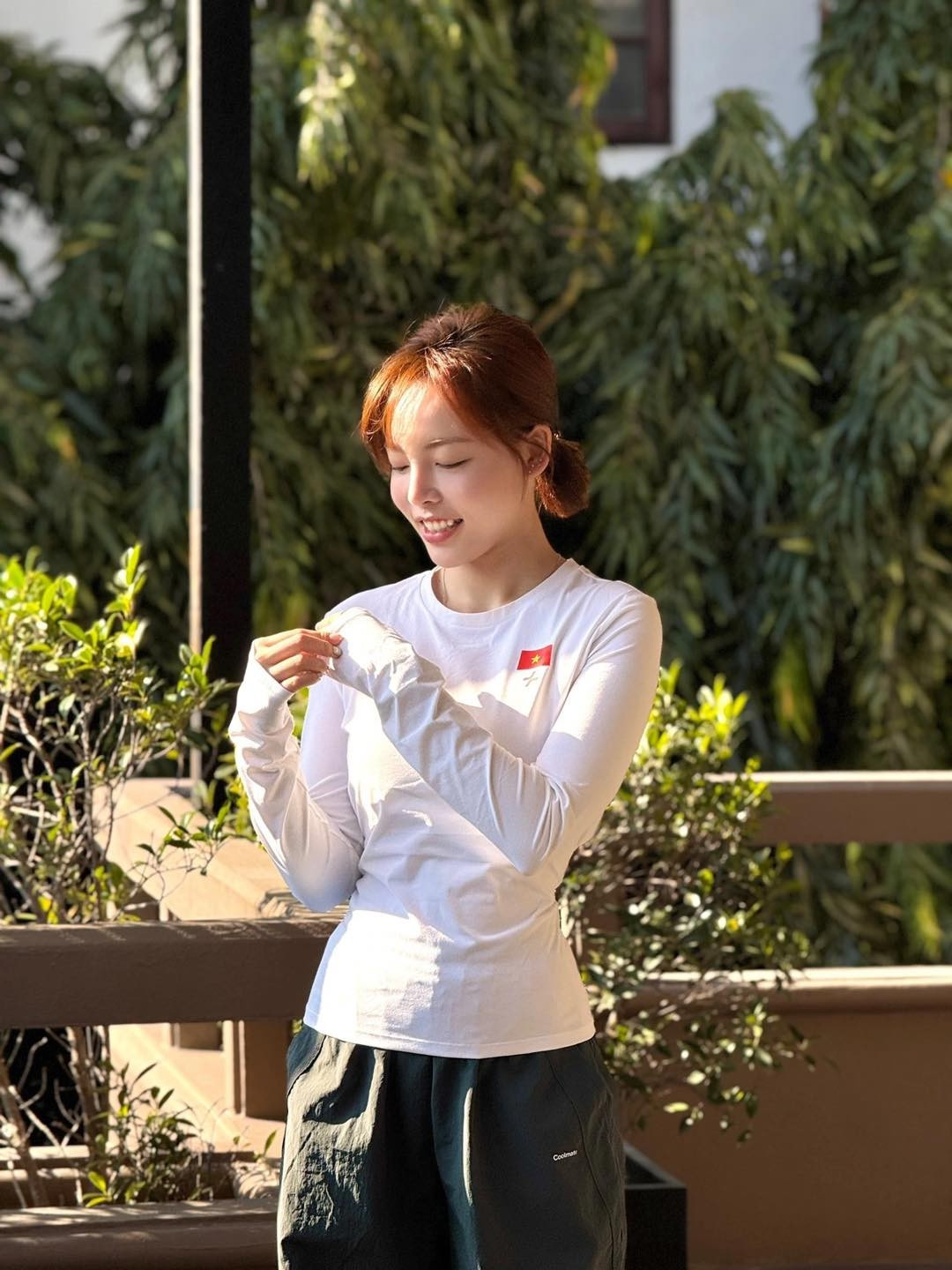 Bên cạnh thành tích ấn tượng, ngoại hình xinh đẹp của nữ xạ thủ cũng là yếu tố khiến cô được truyền thông đặc biệt chú ý.