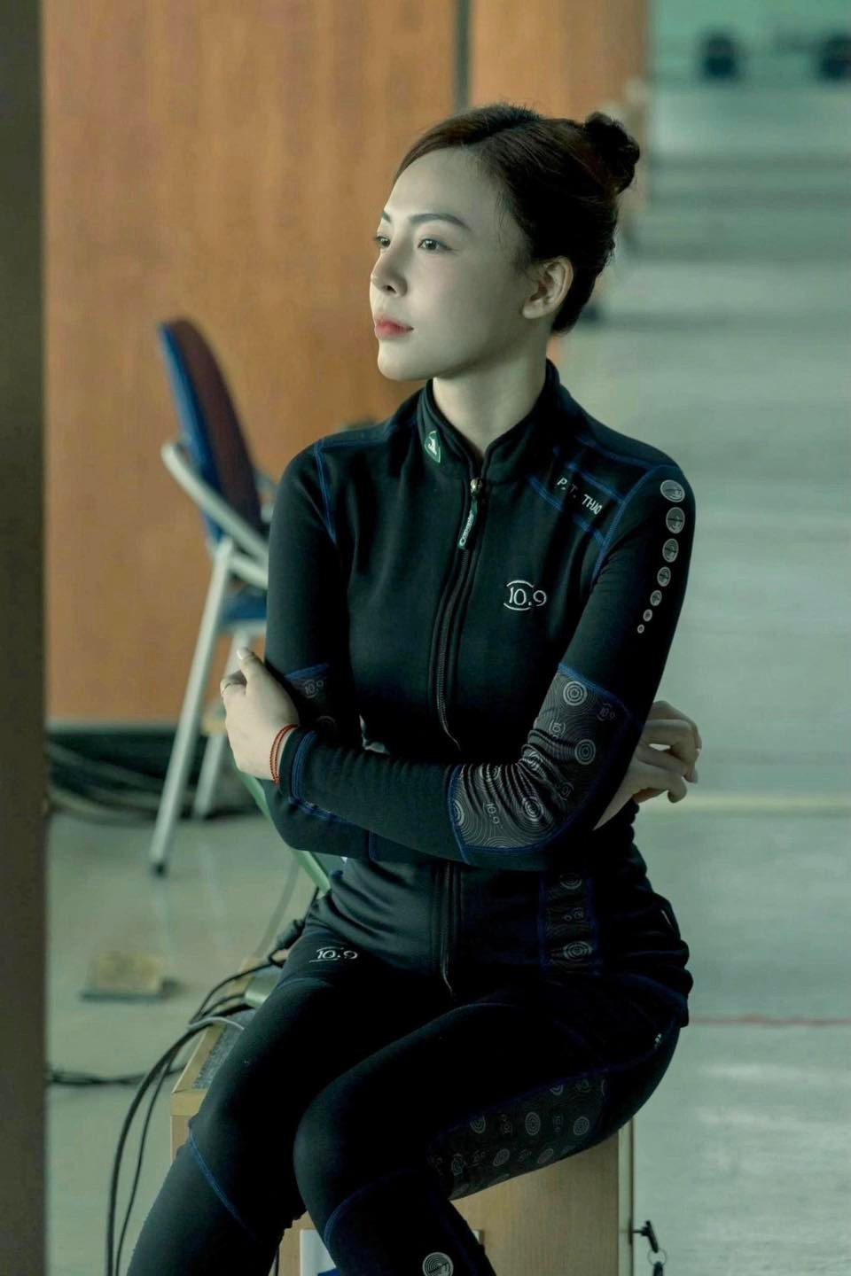 Trong các khung hình thi đấu, Phí Thanh Thảo ghi điểm với vẻ ngoài rạng rỡ, phong thái tập trung nhưng không kém phần tự tin.