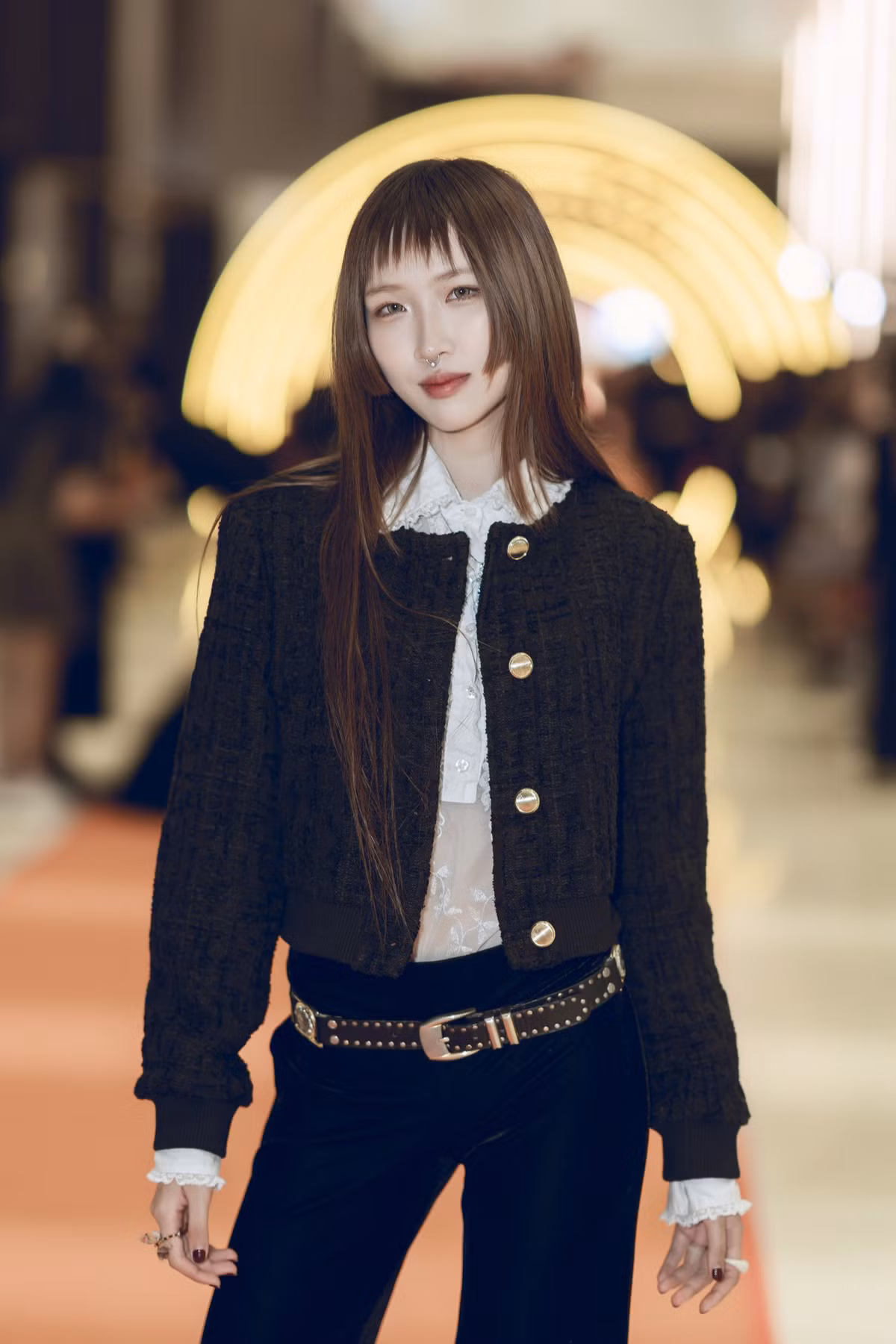 Nhận thấy năng khiếu và đam mê của con, vợ chồng Jimmii Nguyễn hết lòng ủng hộ. Alena bắt đầu tự học sáng tác, chơi được nhiều loại nhạc cụ và đang cùng bạn bè thành lập một ban nhạc nhỏ, biểu diễn định kỳ tại các không gian nghệ thuật.