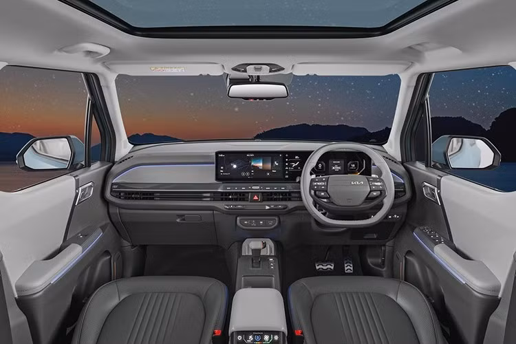 Ngoài ra còn có thêm động cơ 1.5L diesel (114 mã lực). Điểm mới là sự xuất hiện của biến thể hybrid – dự kiến kết hợp động cơ xăng 1.5L MPi với hệ thống hybrid dành cho các phiên bản cao cấp. Bản hybrid có thể ra mắt vài tháng sau bản động cơ đốt trong.