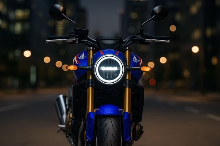 Thông tin bộ đôi Honda CB400 SF và CB500 SF hồi sinh đã khiến cộng đồng xe hai bánh yêu phong cách hoài cổ không khỏi háo hức chờ đợi. Hai dòng xe CB400 SF và CB500 SF được cho là vẫn giữ nguyên tinh thần của dòng naked bike cổ điển.