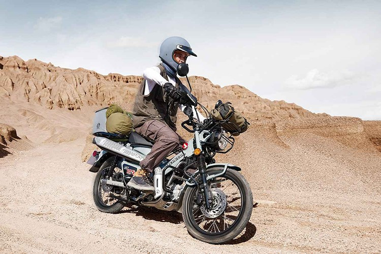 Tại Việt Nam, Honda CT125 hiện đang được các cửa hàng tư nhân bán với giá hơn 100 triệu đồng. Khi được phân phối chính hãng, con số này dự kiến rẻ hơn nhưng khả năng cao vẫn ở tầm 90 triệu đồng, do chiếc Super Cub C125 cùng nền tảng vốn cũng đang có giá niêm yết chính hãng 86,29 triệu đồng.