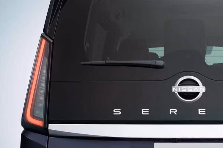 Một cải tiến đáng chú ý dựa trên phản hồi của khách hàng là tính năng ghi nhớ chế độ e-Pedal. Giờ đây, xe sẽ tự động lưu lại tùy chọn lái bằng một bàn đạp của người dùng cho những lần khởi động kế tiếp, thay vì phải thiết lập lại từ đầu.