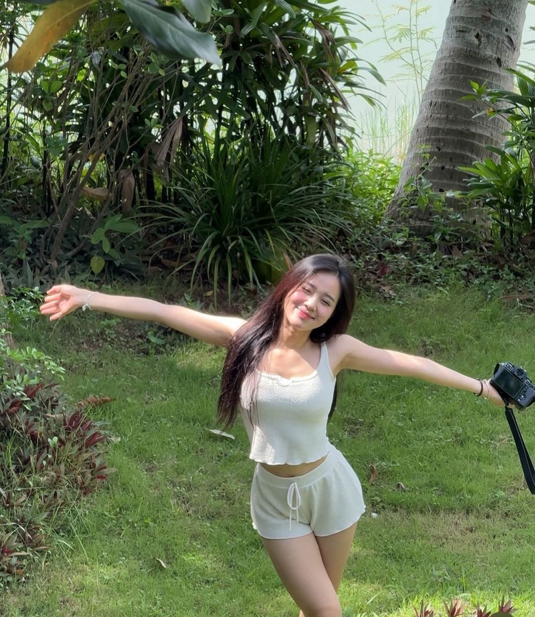 Mạnh Dũng và Hoa Mỹ là một trong những cặp đôi nhận được nhiều sự chú ý của người hâm mộ bóng đá Việt. Ảnh sử dụng trong bài: FBNV