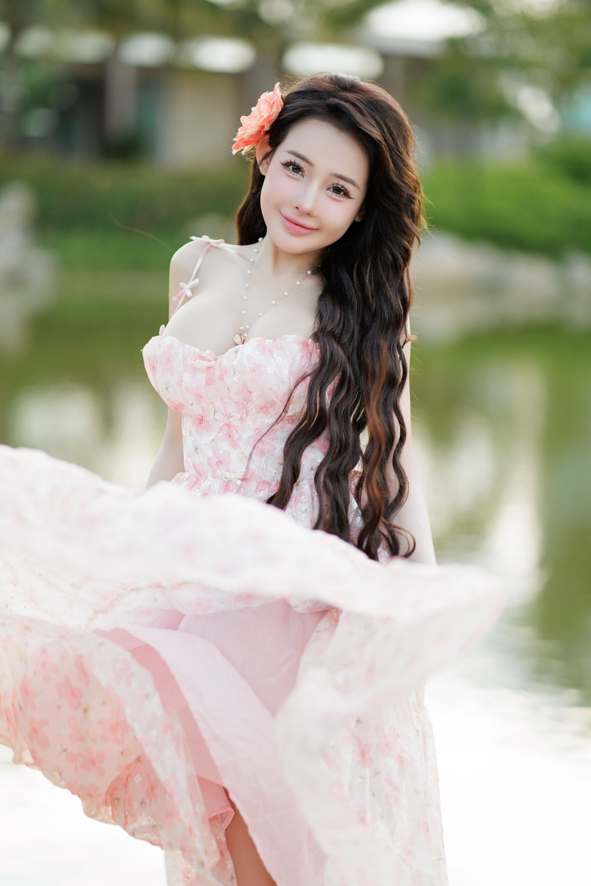 Tuy nhiên, phản hồi trên của Ngân 98 có đa số khán giả không đồng tình.