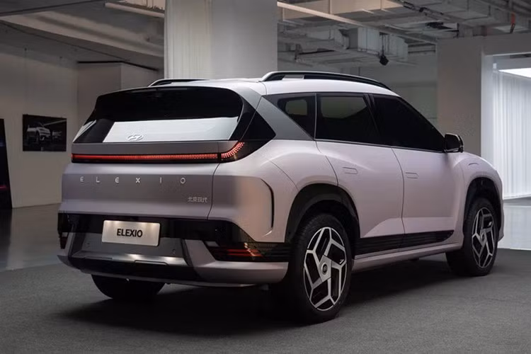 Theo giới phân tích, mẫu xe SUV điện Hyundai EO 2025 tại thị trường Trung Quốc nhiều khả năng sẽ được định giá dưới 150.000 Nhân dân tệ (tương đương khoảng 547,3 triệu đồng).