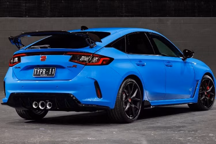 Tại thị trường Úc, giá xe Honda Civic Type R 2025 tăng thêm ít nhất 4.900 AUD (tương đương 84 triệu đồng) so với giá gần đây nhất và nếu so với khi ra mắt năm 2023, tổng mức tăng đã lên tới khoảng 110 triệu đồng.