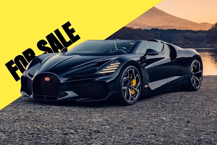 Nhưng trong bài viết hôm nay, chúng tôi không bàn về Bugatti Brouillard, mà là về W16 Mistral trên thị trường xe cũ. Có một vài điểm đáng chú ý ở đây, vì ACE Cars Exclusive, đại lý đứng sau quảng cáo trên trang mua bán siêu xe Bugatti W16 Mistral lại chưa chia sẻ bất kỳ hình ảnh nào về chiếc xe thực tế, mặc dù tuyên bố rằng xe sẽ có sẵn để khách xem.