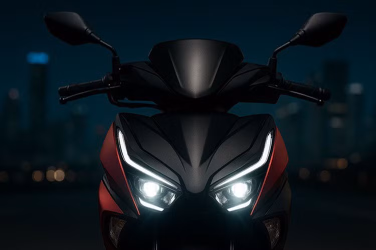 Dù bên ngoài trông giống động cơ cũ, nhưng mã dự án lại không phải là “K2S” như ở Click 160 hay ADV160. Điều này cho thấy đây thực sự là một mẫu Air Blade hoàn toàn mới, chứ không chỉ là một phiên bản chỉnh sửa nhẹ.