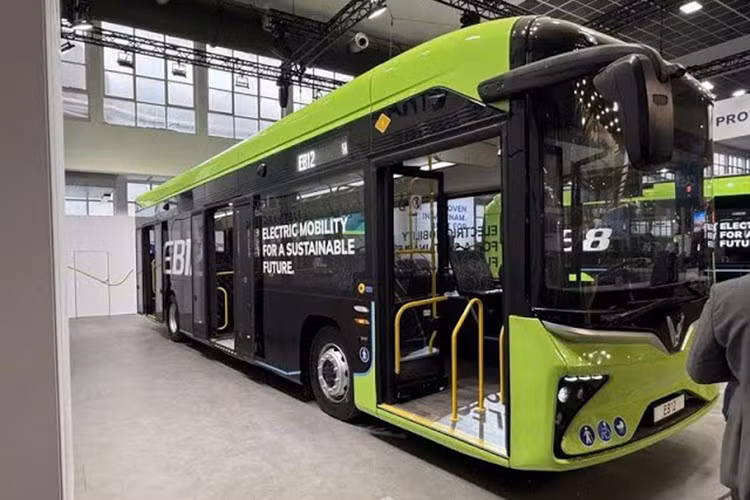 Hãng cũng đang tìm kiếm đối tác chiến lược để thiết lập mạng lưới phân phối tại các thị trường trọng điểm gồm Đức, Hà Lan, Bỉ, Thụy Điển cùng các quốc gia thuộc khu vực Trung và Đông Âu (CEE) và vùng Baltic.