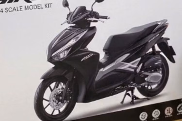 Dù chưa có thông tin chính thức, nhưng các hình ảnh rò rỉ gần đây cho thấy, mẫu xe tay ga Honda Air Blade 2026 có thể không chỉ là một bản nâng cấp nhỏ, mà là một “cú hích” thực sự từ phía Honda dành cho Yamaha Aerox.