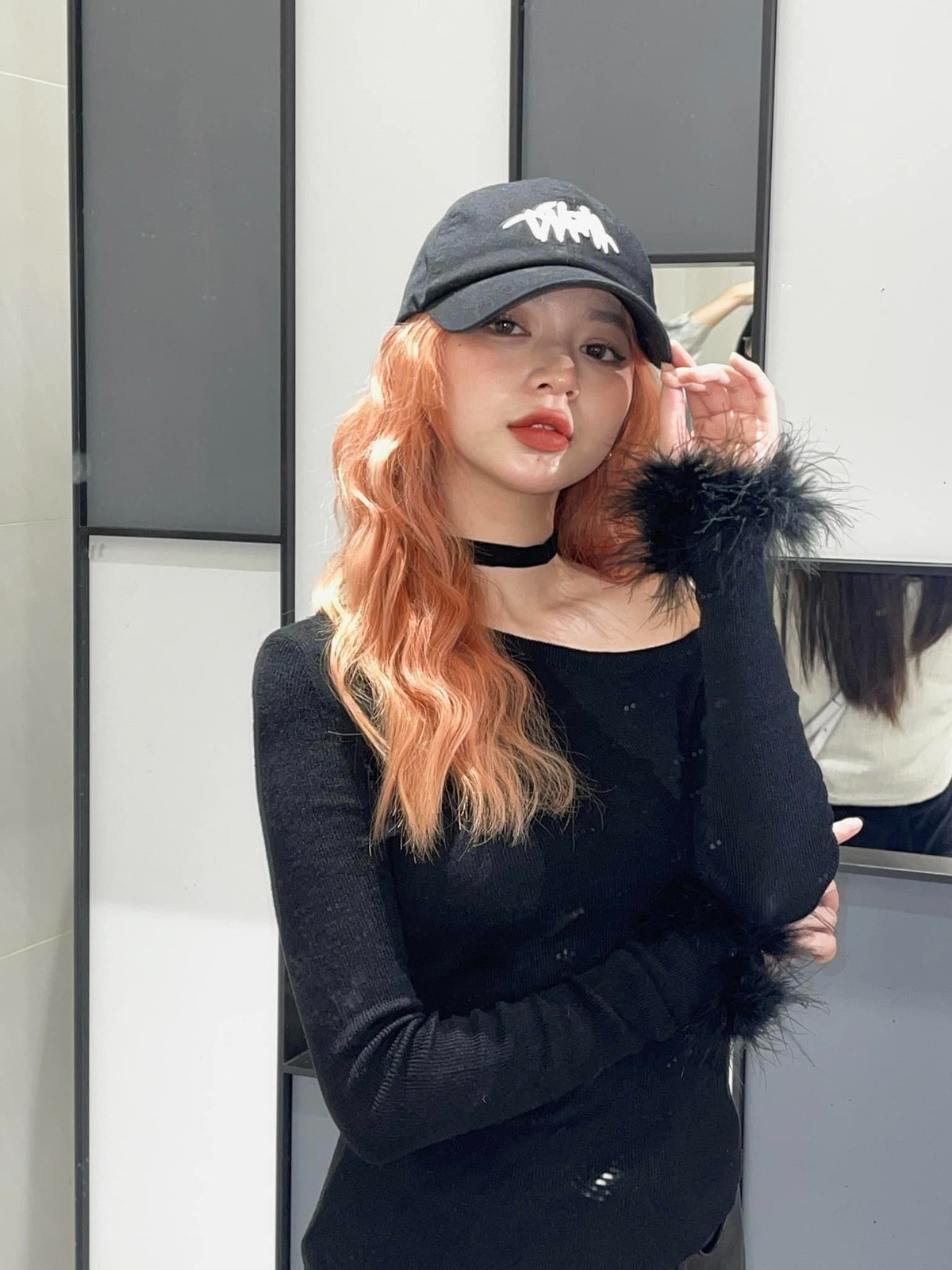 Scandal không chỉ ảnh hưởng đến danh tiếng mà còn đồng thời làm lung lay hình ảnh mà Chi Củ Cải đã dày công xây dựng. Nữ streamer phải tạm dừng hoạt động livestream một thời gian để tránh áp lực dư luận.