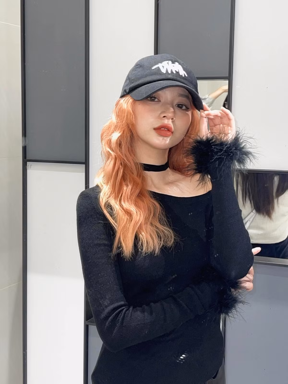 Scandal không chỉ ảnh hưởng đến danh tiếng mà còn đồng thời làm lung lay hình ảnh mà Chi Củ Cải đã dày công xây dựng. Nữ streamer phải tạm dừng hoạt động livestream một thời gian để tránh áp lực dư luận.