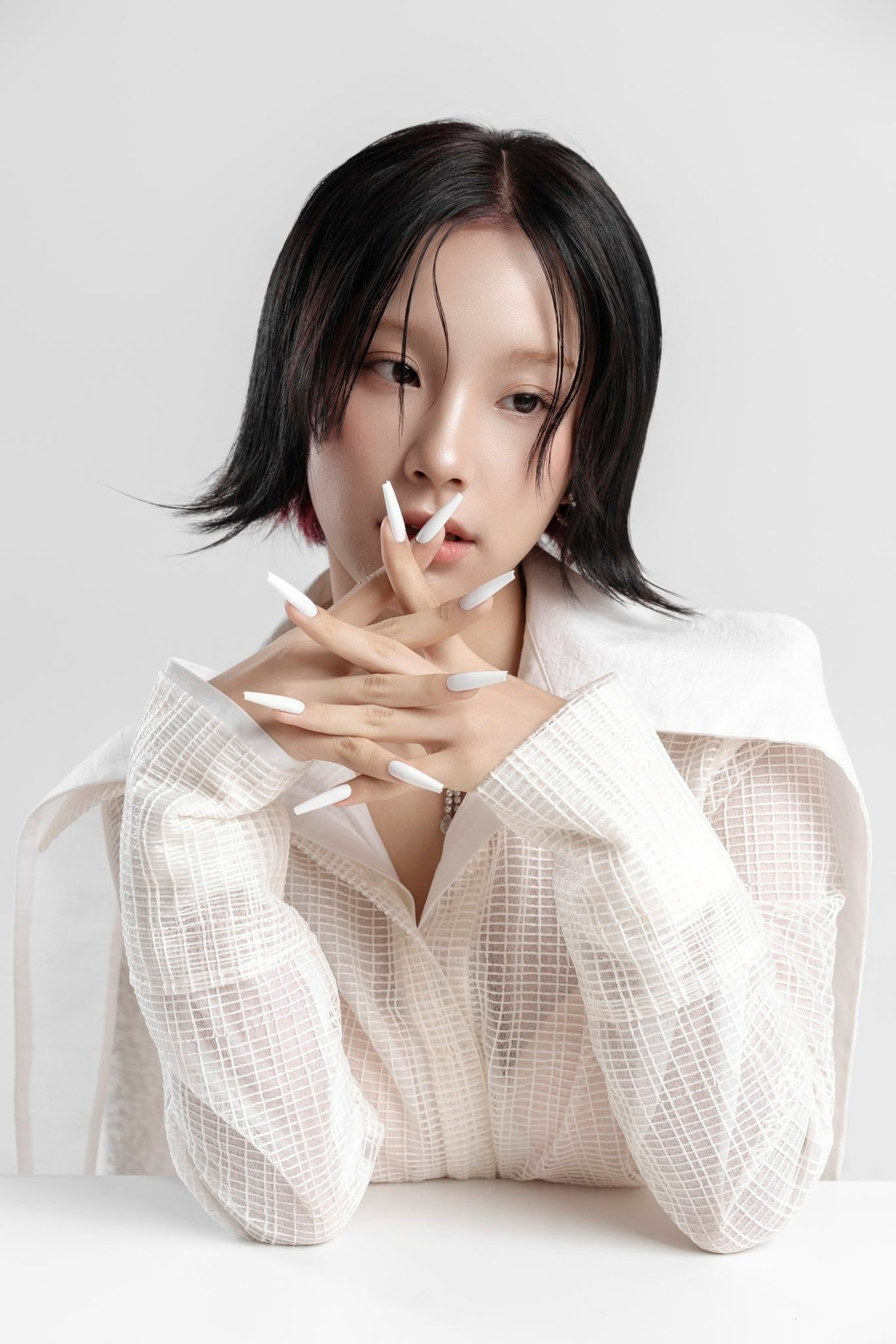 Hình ảnh cô gái trẻ nhẹ nhàng, mộc mạc nhưng không kém phần cá tính đã giúp Thu Hà ghi điểm với khán giả, mở ra những cơ hội đầu tiên trong lĩnh vực diễn xuất, từ web-drama cho đến các dự án phim chuyên nghiệp.