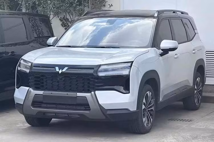 Wuling Xingguang 560 2026 là mẫu xe SUV đã lần đầu tiên trình làng tại Triển lãm Ô tô Quốc tế ASEAN Nam Ninh diễn ra vào tháng 12/2025. Đây là mẫu xe mới nhất trong dòng xe Xingguang (Starlight) của thương hiệu Wuling. Tại thị trường Indonesia, mẫu xe này có cái tên riêng là Wuling Eksion.