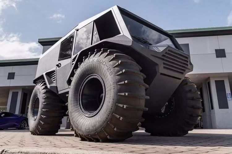 Với việc khó tìm kiếm khách hàng sở hữu, cho thấy Atlas không chỉ là một phương tiện di chuyển thông thường, mà là một món đồ chơi đắt đỏ dành riêng cho những khách hàng thực sự đam mê khám phá những giới hạn mới của địa hình.