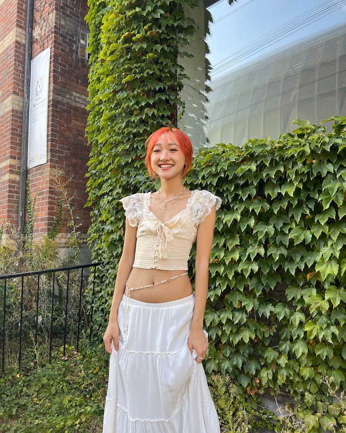 Câu chuyện chân thành của Clara Đào gây tiếng vang với những phụ nữ đang phải đấu tranh với các vấn đề ngoại hình. Cô cũng trở thành cái tên nổi bật trong số các KOL có quan điểm tích cực về cơ thể và chủ nghĩa nữ quyền.