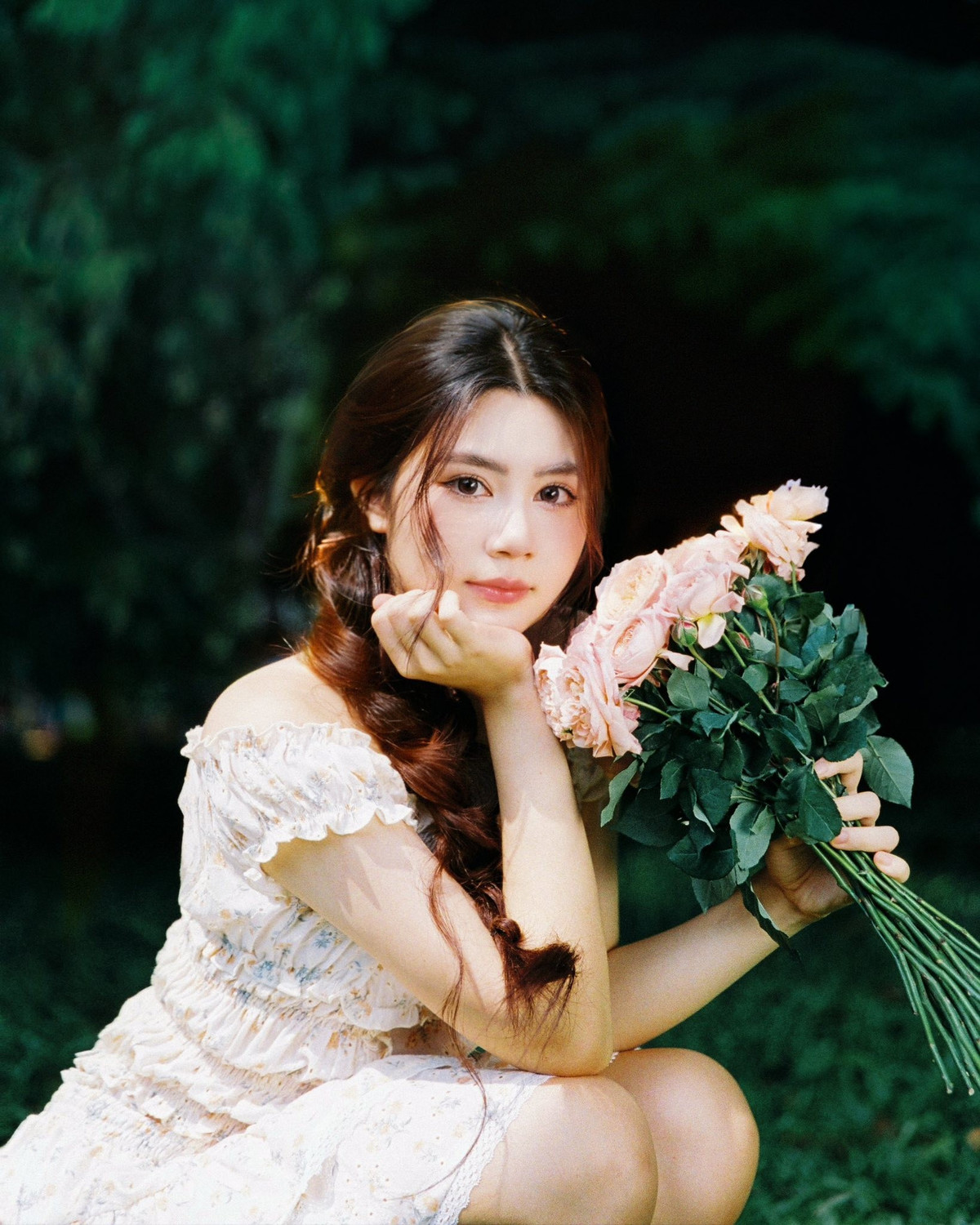 Cộng đồng mạng bày tỏ thời gian gần đây, Hạt Dẻ tìm thấy phong cách phù hợp với riêng mình nên visual tỏa sáng hơn gấp mấy phần.