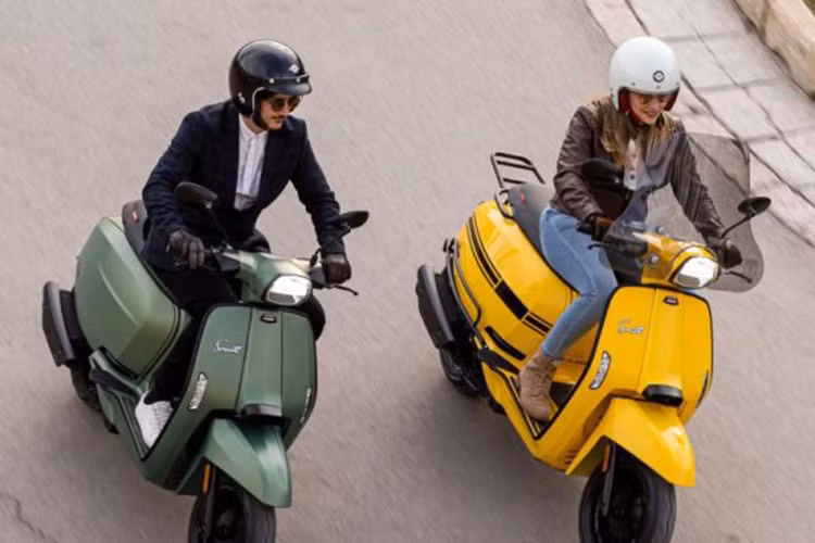 Khung xe Lambretta V125 Special 2025 theo nhà sản xuất Ý cho hay, nó có kết cấu Double Layer Semi Monocoque độc đáo, giúp phân bổ trọng lượng tốt hơn và tăng độ cứng vững cho khung sườn.