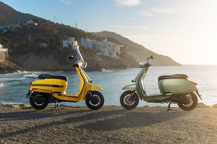 Mới đây, Lambretta đã chính thức "vượt biển" sang Nhật Bản để ra mắt mẫu xe Lambretta V125 Special 2025 mới. Việc thâm nhập vào thị trường Nhật Bản được thực hiện thông qua công ty Motorist LLC.