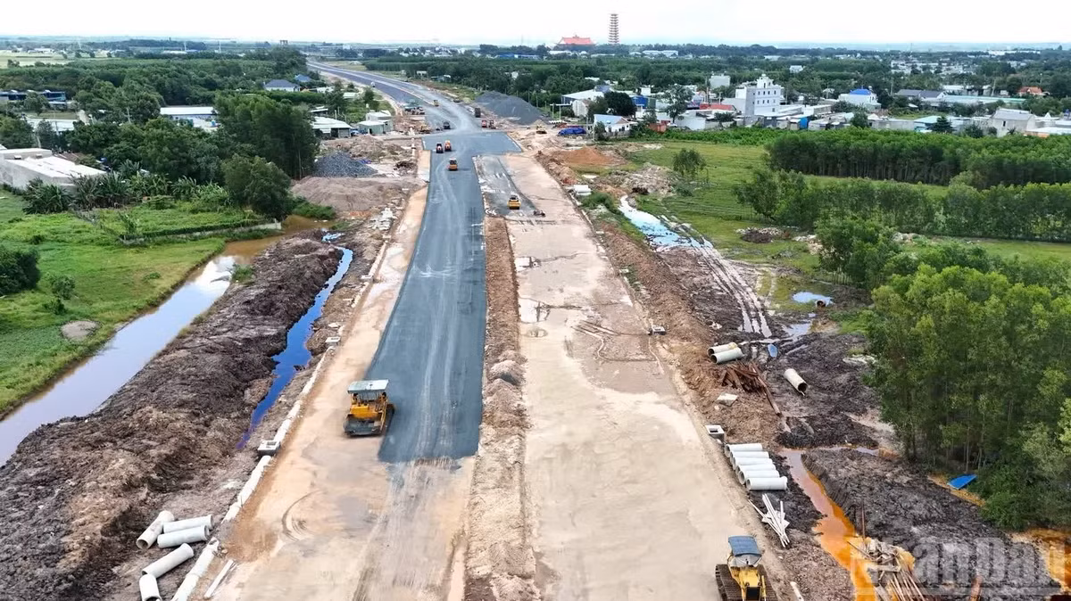 Dự án xây dựng đường 25C có tổng mức đầu tư hơn 647 tỷ đồng, kết nối từ Quốc lộ 51 và đường T1, sân bay Long Thành đến Hương lộ 19.