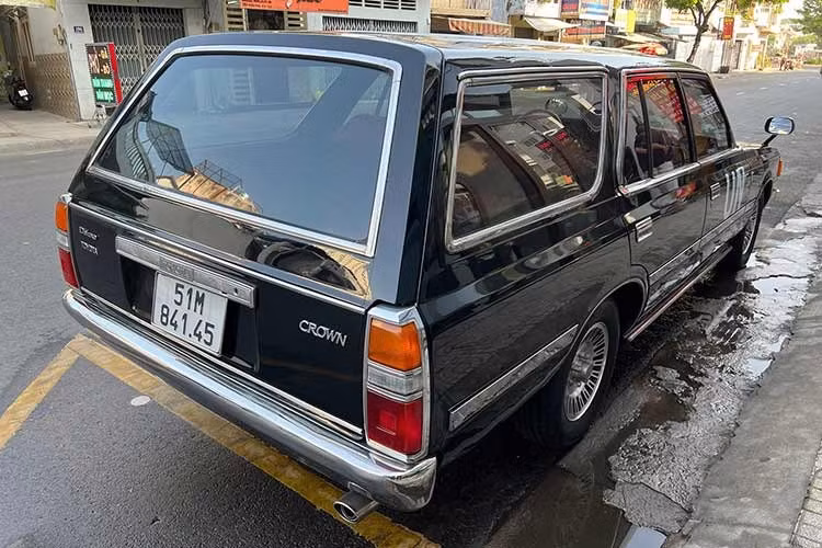 Ra mắt vào năm 1979, mẫu xe này có động cơ được nâng cấp từ 2.6 L lên 2.8 L 5M-EU. Động cơ 2 lít M vẫn được cung cấp cùng với phiên bản tăng áp – M-TEU. Động cơ 5M sử dụng bộ chế hòa khí cũng có sẵn ở một số thị trường. Trong dòng xe này, tên gọi của mẫu xe đề cập đến dung tích động cơ – MS110 (2 lít), MS111 (2.6 lít), MS112 (2.8 lít).